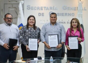 Firman los Poderes Ejecutivo y Judicial un convenio para modernizar la comunicación oficial a través del uso de tecnologías