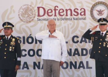 Gobernador Castro Cosío preside la ceremonia de posesión del nuevo Coordinador de la Guardia Nacional en BCS