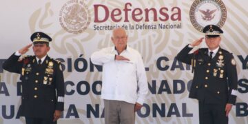 Gobernador Castro Cosío preside la ceremonia de posesión del nuevo Coordinador de la Guardia Nacional en BCS