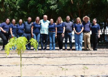 Reconoce Castro Cosío el trabajo del ICATEBCS en beneficio de la población sudcaliforniana