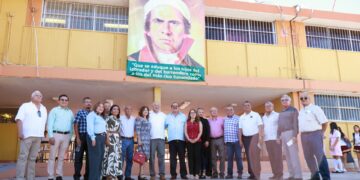 Benemérita Secundaria Morelos, ejemplo de trabajo y compromiso: Víctor Castro