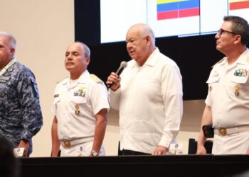 Inaugura Gobernador VCC Congreso Internacional de Seguridad Aérea