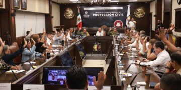 Consejo Estatal de Protección Civil informa sin afectaciones mayores por el huracán “Priscilla” en La Paz y Los Cabos