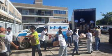 Fundación Carlos Slim y Fundación Telmex Telcel, con apoyo de personal de TELMEX y red de Voluntarios, iniciaron entrega de 30 toneladas de insumos, para beneficiar comunidades de Veracruz afectadas por las intensas lluvias y el desbordamiento del río Cazones