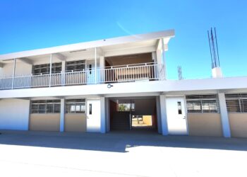 Gobierno del Estado construye 96 aulas para fortalecer la educación básica en BCS