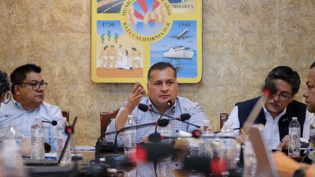 Sostiene Saúl González reunión sobre los avances del Programa de Vivienda para el Bienestar en BCS