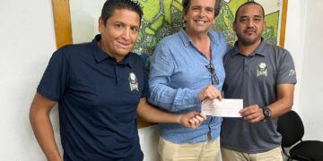 Puerto Los Cabos impulsa la final de la Liga de Béisbol Municipal Los Cabos con importante donativo