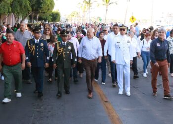Preside Gobernador VCC ceremonia y desfile cívico-deportivo por el CXV Aniversario de la Revolución Mexicana