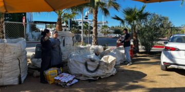 Hotel El Ganzo y La Playa Centro Comunitario ponen en marcha la primera campaña de reciclaje del año