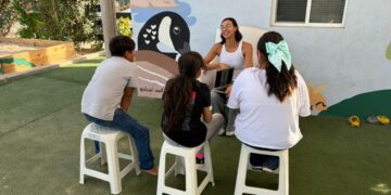 Centro Comunitario de La Playa impulsa el aprendizaje del inglés en la niñez