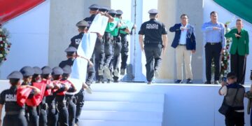 Con mensaje de unidad y soberanía, conmemora Ayuntamiento de Los Cabos el Día de la Bandera