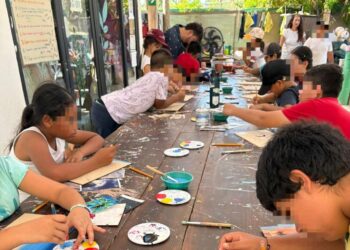 Furia Puerto Los Cabos Presenta una Obra Creada por Niñas y Niños del Centro Comunitario La Playa