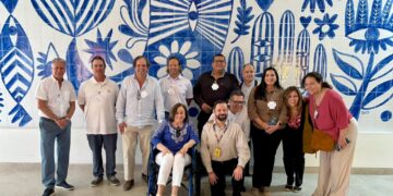 Directivos de Grupo Questro conocen de cerca el impacto del CRIT Los Cabos en la vida de niños con discapacidad