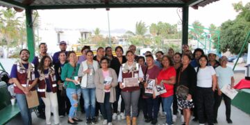 Promueve ISMUJERES iniciativas en beneficio de vecinas de Lomas Altas, en Los Cabos