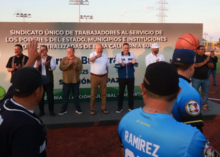 Encabeza Víctor Manuel Castro inauguración histórica de ligas del SUTSPEMIDBCS y refrenda impulso al deporte en BCS