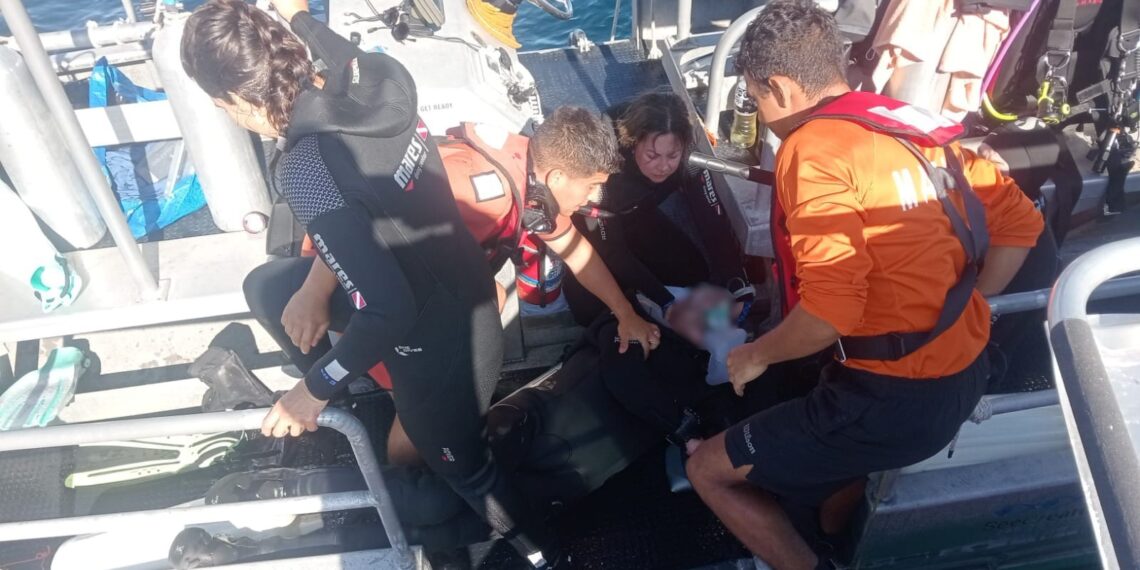 Rescatan a Buzo de Nacionalidad Alemana: Presentaba Síntomas de Colapso Pulmonar